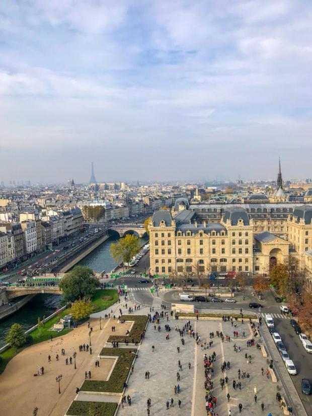 421a842f-9508-4726-9772-a94a2b1aacae (1)